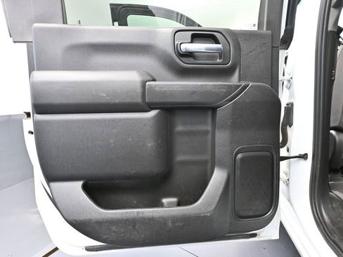 Used 2023 Chevrolet Silverado 2500 LT AWD/4WD image 37