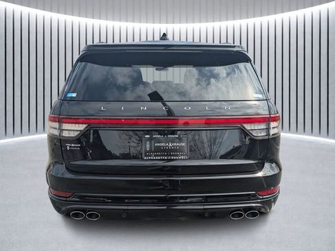 New 2026 Lincoln Aviator Reserve image 4