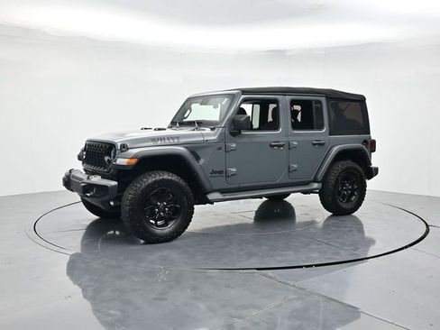 Used 2024 Jeep Wrangler Willys image 6