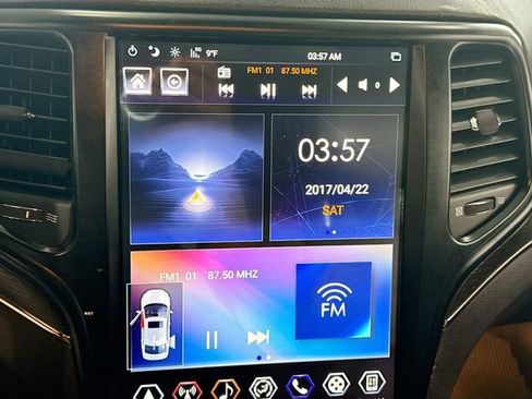 Used 2014 Jeep Grand Cherokee Summit image 15