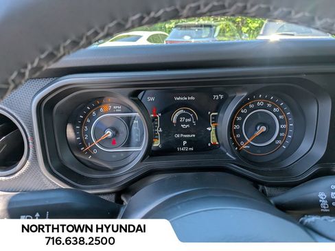 Used 2026 Jeep Wrangler Unlimited Rubicon AWD/4WD image 9
