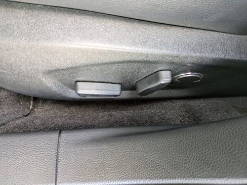 Certified 2018 Ford Fusion Energi SE image 20