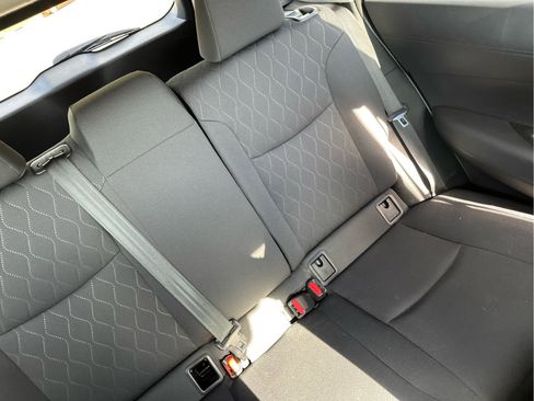 Used 2023 Toyota Corolla Cross LE AWD/4WD image 14