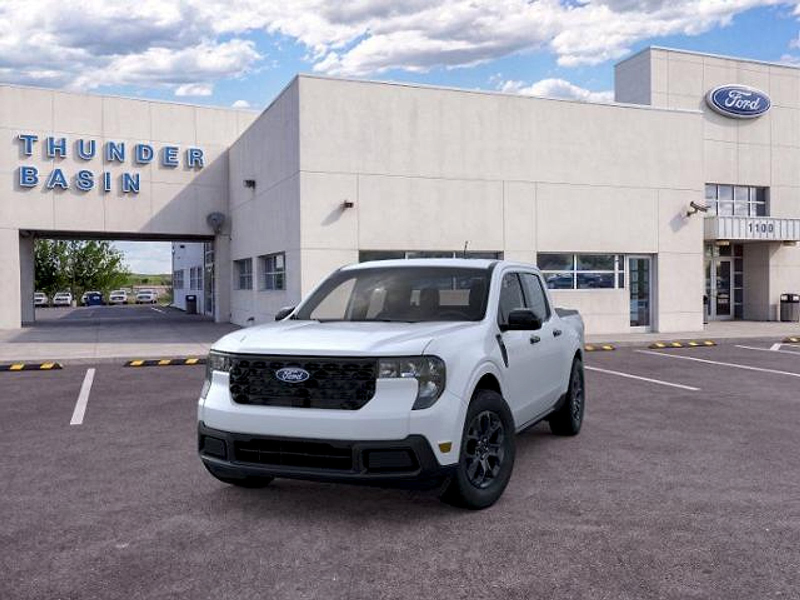 New 2025 Ford Maverick XLT w/ XLT Luxury Package AWD/4WD image 2