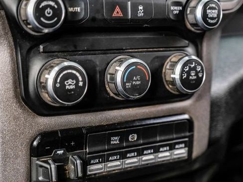 Used 2022 RAM 3500 Tradesman image 22