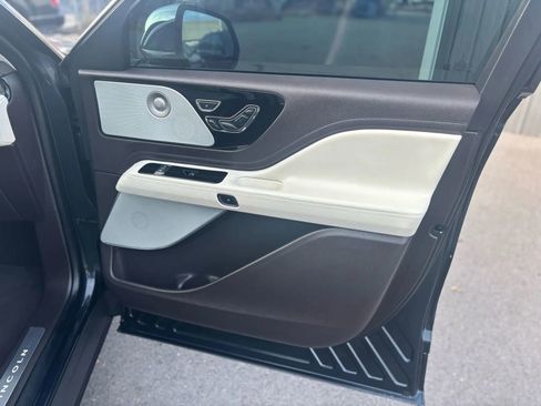 Used 2020 Lincoln Aviator Black Label image 23