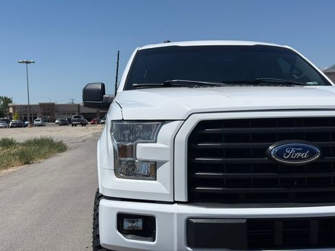 Used 2017 Ford F150 XLT w/ Equipment Group 301A Mid AWD/4WD image 6