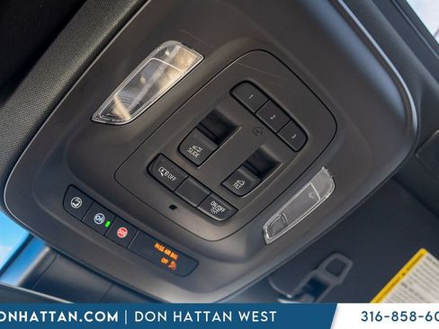 Used 2023 Cadillac CT4 Premium Luxury RWD image 18