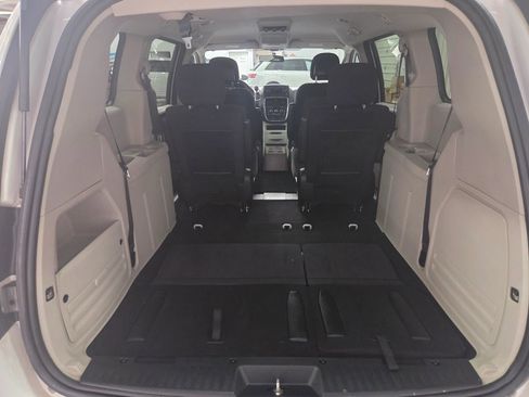 Used 2014 Dodge Grand Caravan SE w/ Quick Order Package 29E SE image 40