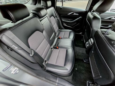 Used 2019 INFINITI QX30 LUXE image 33