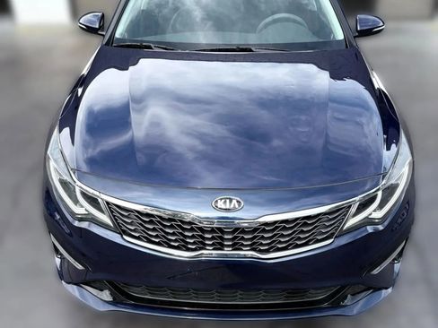 Used 2019 Kia Optima LX image 9