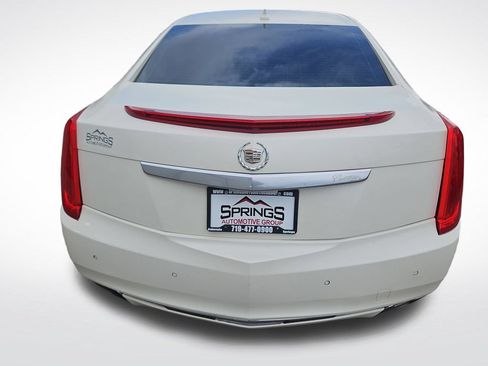 Used 2013 Cadillac XTS Premium AWD/4WD image 4