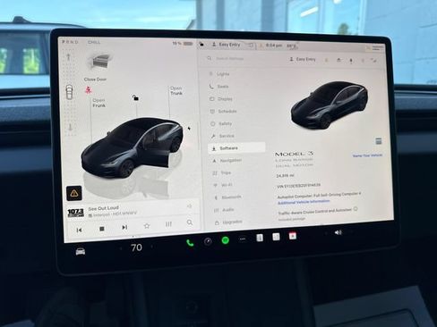 Used 2025 Tesla Model 3 Long Range AWD/4WD image 16