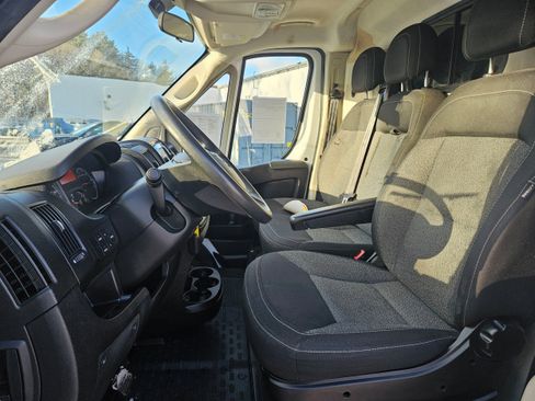 Used 2019 RAM ProMaster 2500 image 13