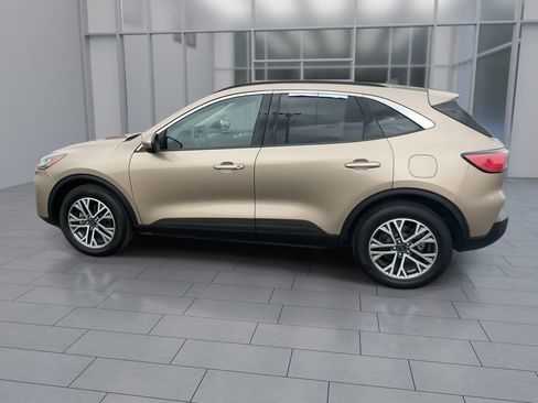 Used 2020 Ford Escape SEL AWD/4WD image 5