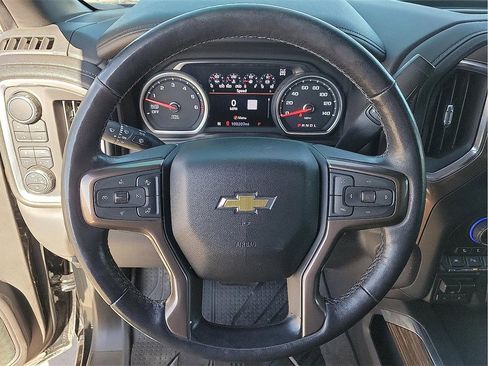 Used 2019 Chevrolet Silverado 1500 High Country w/ Technology Package image 16