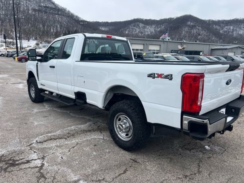 Used 2025 Ford F350 XL w/ XL Off-Road Package image 4