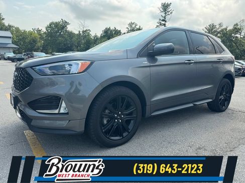 Used 2022 Ford Edge ST-Line w/ Cold Weather Package AWD/4WD image 1