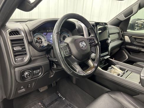 Used 2019 RAM 1500 Limited image 16