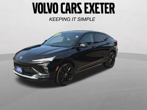 Used 2025 Buick Envista Sport Touring w/ Experience Buick Package FWD image 5