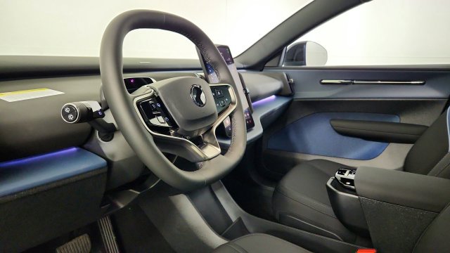 New 2026 Volvo EX30 Cross Country Ultra AWD/4WD image 10