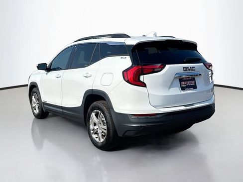 Used 2018 GMC Terrain SLE w/ Driver Convenience Package FWD image 8