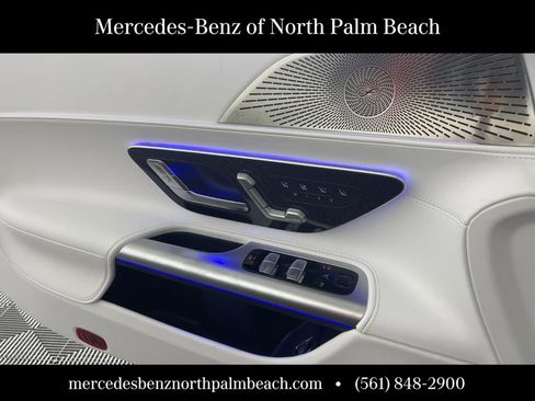 New 2026 Mercedes-Benz Maybach SL 680 image 17