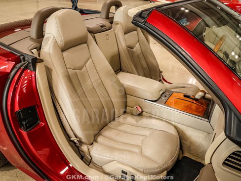 Used 2005 Cadillac XLR RWD image 89