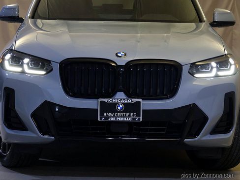 Used 2023 BMW X3 xDrive30i w/ M Sport Package AWD/4WD image 6