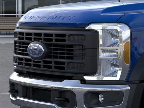 New 2026 Ford F450 XL w/ 360-Degree Camera Package image 17