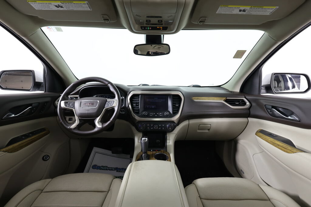Used 2017 GMC Acadia Denali AWD/4WD image 29