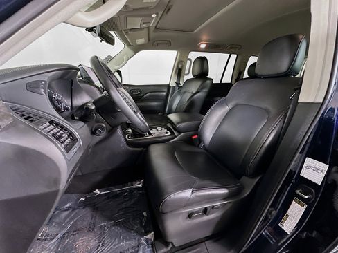 Used 2024 INFINITI QX80 Luxe RWD image 12