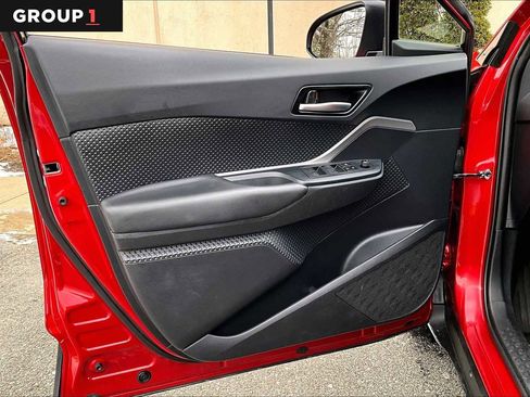 Certified 2020 Toyota C-HR LE image 20