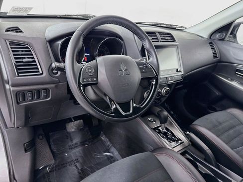 Used 2024 Mitsubishi Outlander Sport AWD image 4
