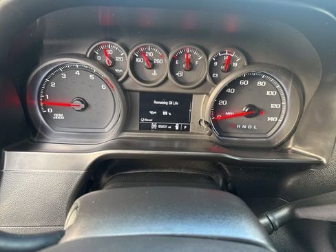 Used 2020 GMC Sierra 2500 4x4 Crew Cab w/ Convenience Package image 13