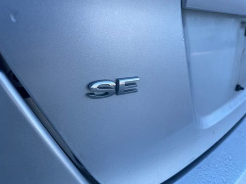 Used 2014 Ford Fiesta SE FWD image 11