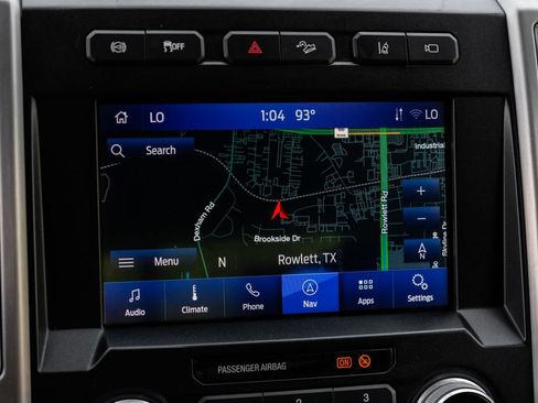 Used 2021 Ford F250 Platinum w/ FX4 Off-Road Package AWD/4WD image 25