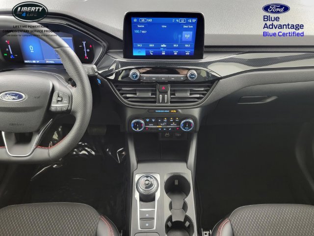 Certified 2025 Ford Escape ST-Line Select AWD/4WD image 24