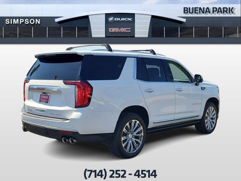 Used 2022 GMC Yukon Denali AWD/4WD image 8