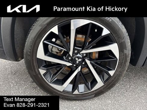 Used 2022 Mitsubishi Outlander SEL image 9