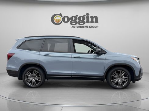 Certified 2022 Honda Pilot Sport image 5