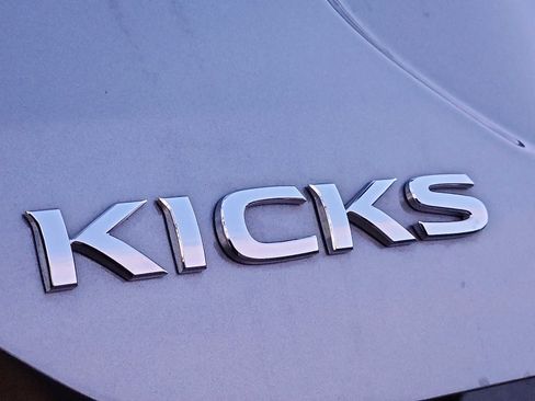 Used 2023 Nissan Kicks S image 29