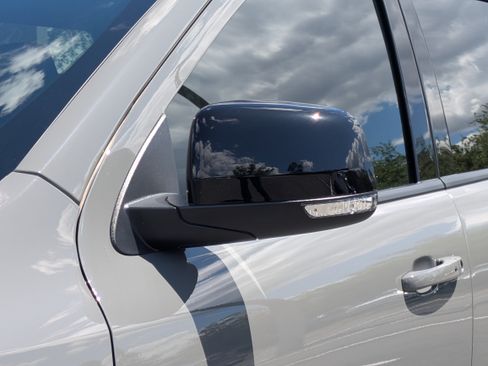 Used 2025 Dodge Durango SRT Hellcat w/ Trailer Tow Group IV AWD/4WD image 11
