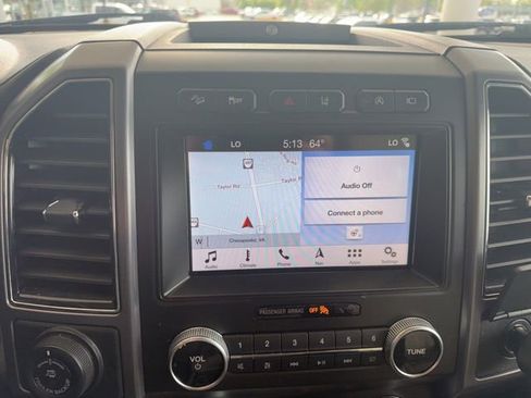 Used 2019 Ford Expedition Platinum image 19