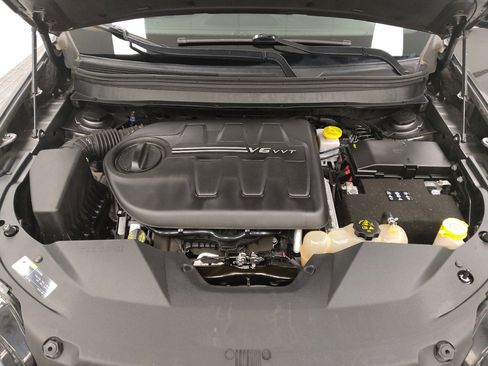 Used 2020 Jeep Cherokee Limited AWD/4WD image 30