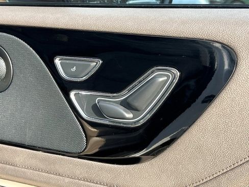 Certified 2022 Lincoln Aviator Reserve w/ Equipment Group 201A image 10