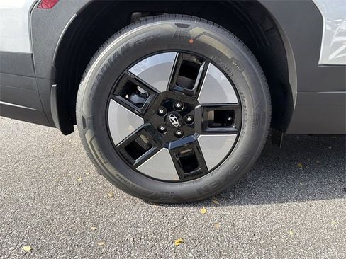 New 2026 Hyundai Santa Fe SEL image 17