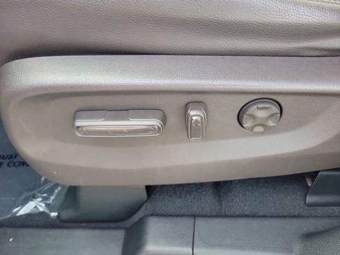 Used 2019 Honda Odyssey EX-L image 17