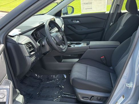 New 2026 Nissan Rogue SV w/ Cold Weather Package FWD image 10