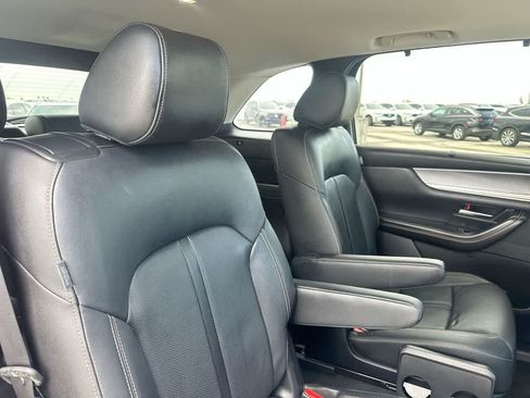 Used 2024 MAZDA CX-90 3.3 Turbo w/ Preferred Package AWD/4WD image 26